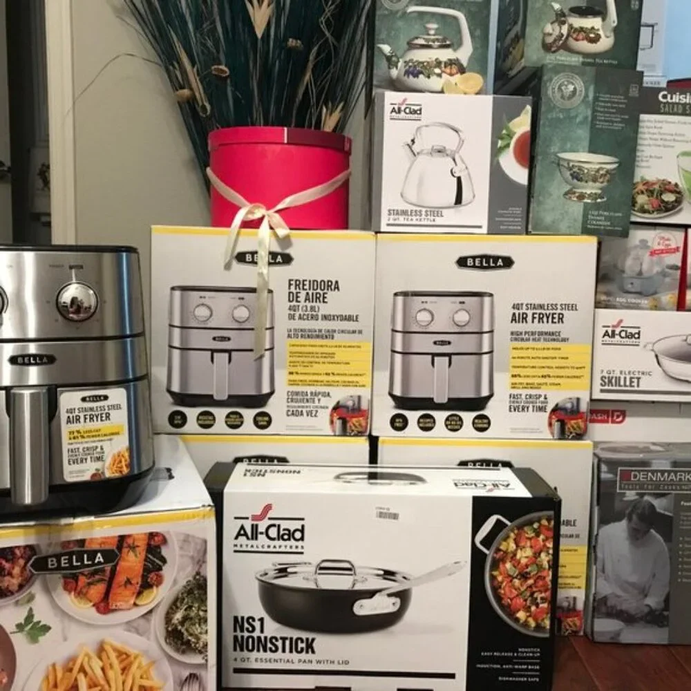 All-Clad Stainless Steel Tea Kettle - 2 qt. - Picture 3 of 3